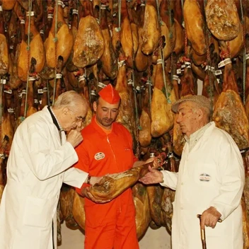 Cala de jamón en Julián Martín en 1975